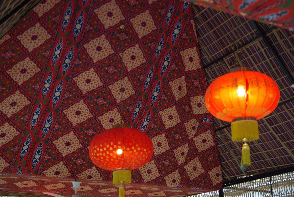 Pyramids Luxor Hotel & Spa Extérieur photo